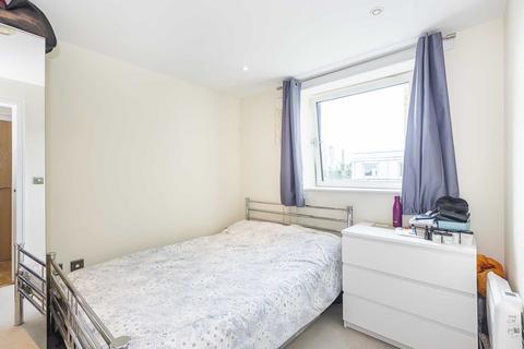 1 bedroom flat for sale, Cheshire Street, London, E2