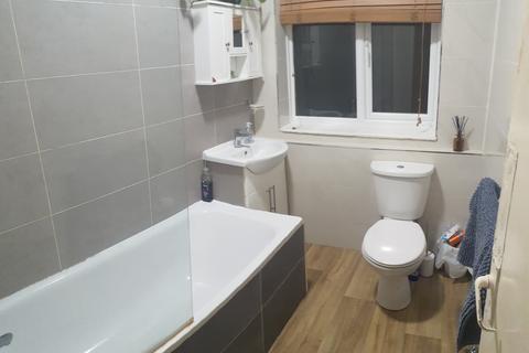 2 bedroom flat to rent, Buttesland Street, London N1