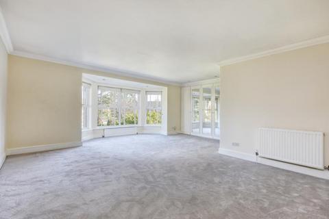 5 bedroom townhouse to rent, St Anns Park, Virginia Water