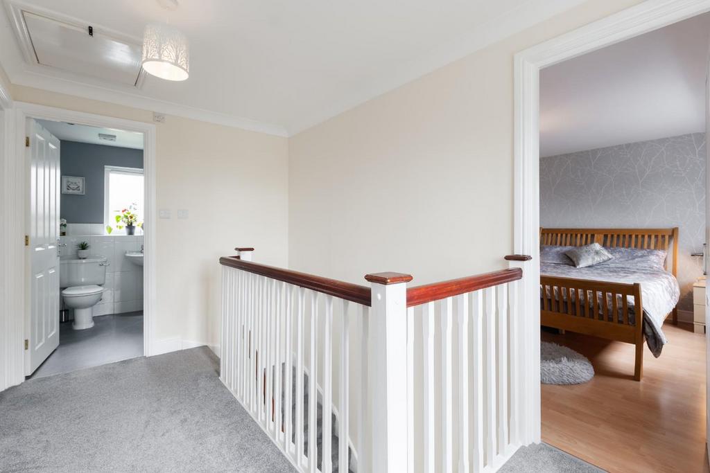 Second floor landing-2.jpg