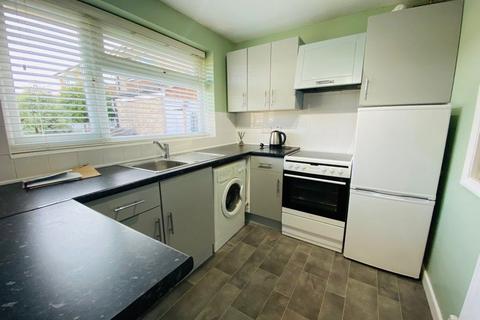 1 bedroom bungalow to rent, Gainsborough Drive