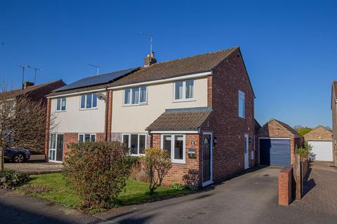 3 bedroom semi-detached house for sale, White Lion Park, Malmesbury, SN16