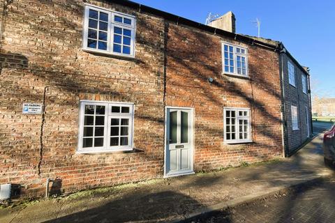 2 bedroom terraced house for sale, St. James Green, Thirsk