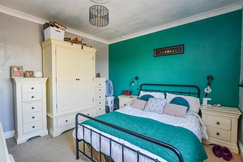 3, Old Cottages Bell Lane, London Colney, St Albans, AL2 1DF