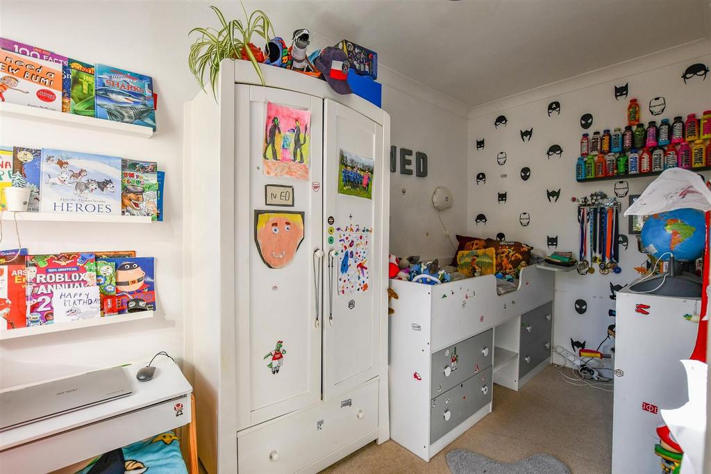 Bedroom 2.jpg