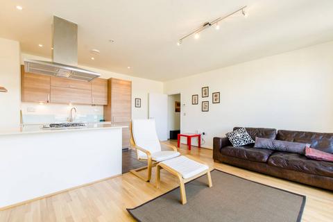 2 bedroom flat to rent, Park View Court, Bow, London, E3