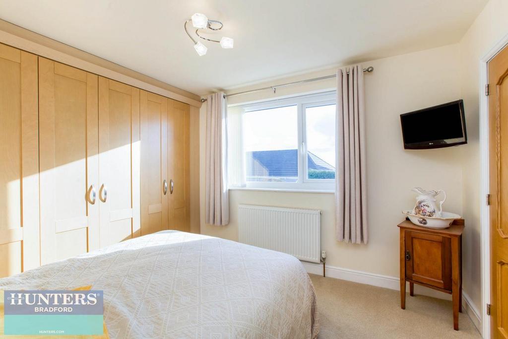 11 thorn drive 026.jpg