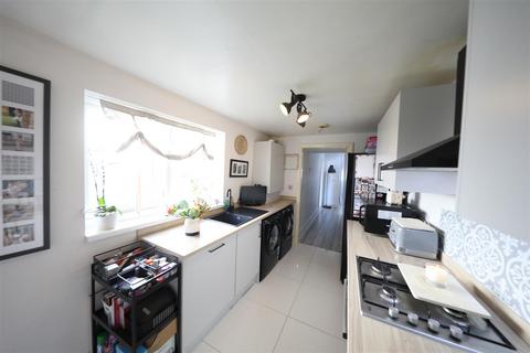 3 bedroom terraced house for sale, Plane Street, Hull