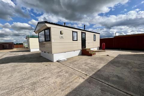 2 bedroom mobile home to rent, Mile Tree Lane, Aldermans Green, Coventry