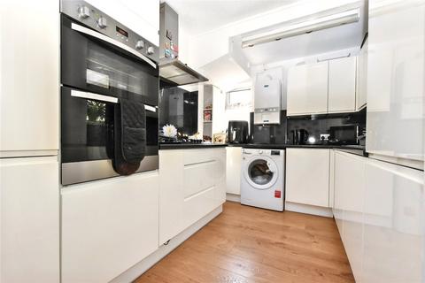 3 bedroom semi-detached house for sale, Raynville Terrace, Leeds