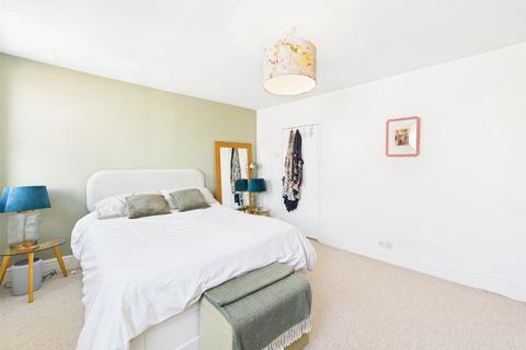 3 bedroom terraced house for sale, Queens Retreat, Cheltenham, Gloucestershire, GL51