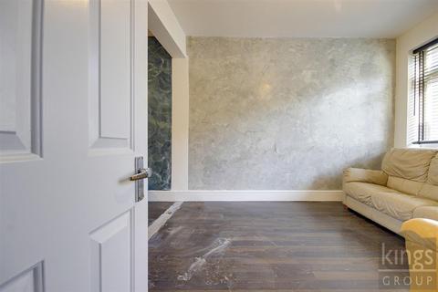 11 Victoria Road, Walthamstow, London, E17 4JT