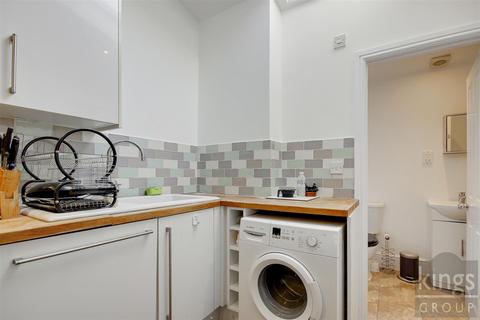 11 Victoria Road, Walthamstow, London, E17 4JT