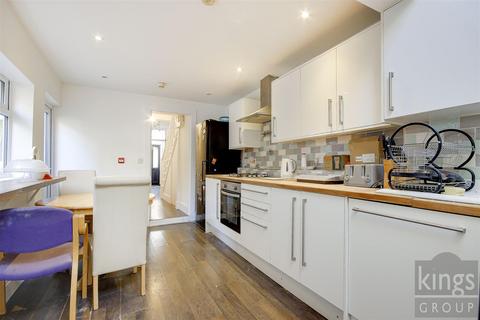 11 Victoria Road, Walthamstow, London, E17 4JT