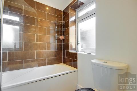 11 Victoria Road, Walthamstow, London, E17 4JT