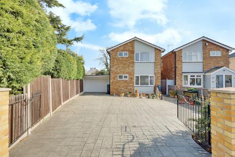 4 bedroom detached house for sale, Lambeth Road, Leigh-on-sea, SS9