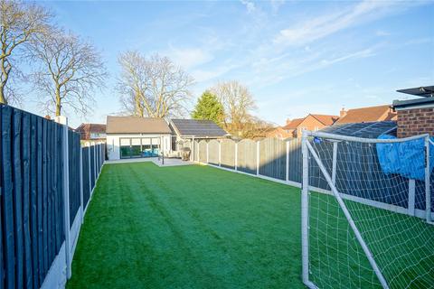 3 bedroom semi-detached house for sale, Swinston Hill Road, Dinnington, Sheffield, South Yorkshire, S25