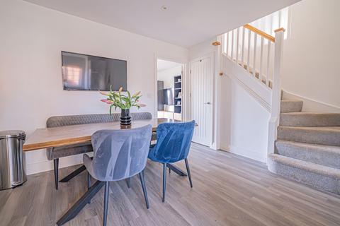 16 Maple Lane, Burton Green, Kenilworth, CV8 1TP