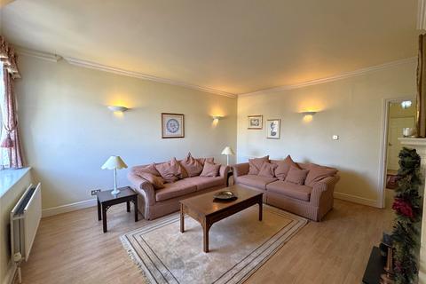 2 bedroom flat for sale, Duncroft Manor, Staines TW18