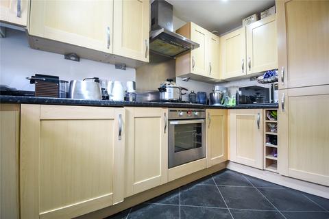12 Wraysbury Drive, Yiewsley, West Drayton, UB7 7FL
