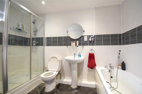 12 Wraysbury Drive, Yiewsley, West Drayton, UB7 7FL