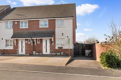 3 bedroom semi-detached house for sale, Laxton Crescent, Evesham WR11