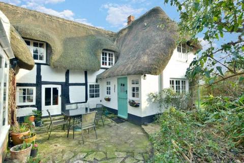 4 bedroom detached house for sale, 101 High Street, Sturminster Marshall, BH21 4AT