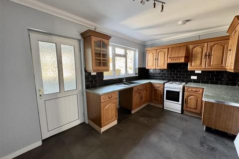 3 bedroom terraced house for sale, Highfield Road, Twyn, Ammanford