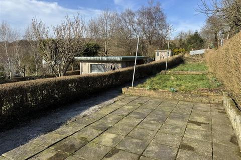 3 bedroom terraced house for sale, Highfield Road, Twyn, Ammanford