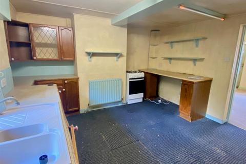 2 bedroom cottage for sale, Huddersfield Road, Holmfirth