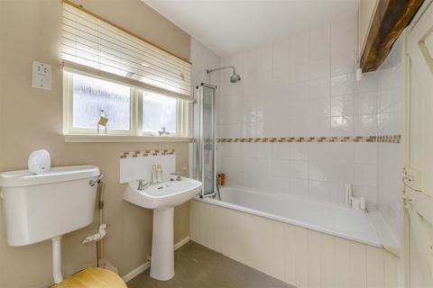 3 bedroom semi-detached house for sale, Hale Street, East Peckham, Tonbridge