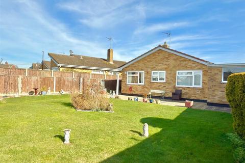 2 bedroom detached bungalow for sale, Thurne Road, Oulton Broad, Lowestoft, Suffolk, NR33