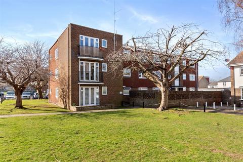 2 bedroom flat for sale, Norfolk Court, Victoria Park Gardens, Worthing