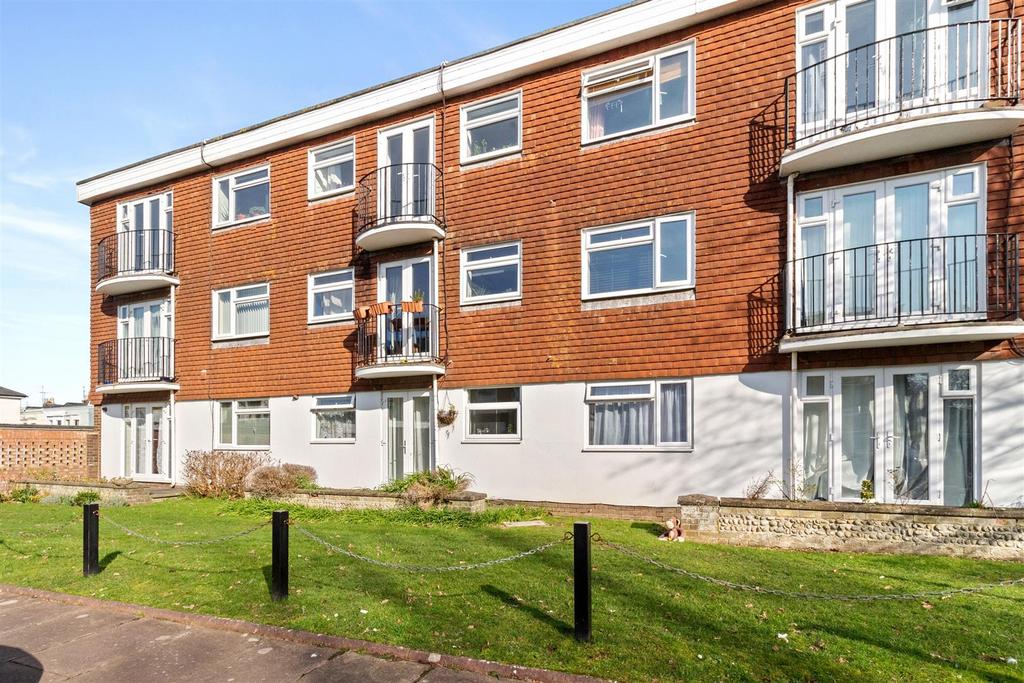 24,Norfolk Court-014-1.jpg
