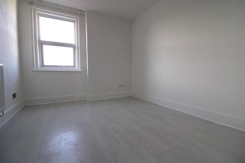 1 bedroom flat to rent, Bayford Road, Littlehampton