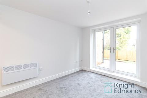 2 bedroom apartment to rent, Buckland Road, Maidstone, ME16