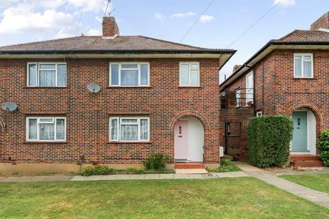 1 bedroom maisonette for sale, Southbourne Gardens, Ruislip HA4