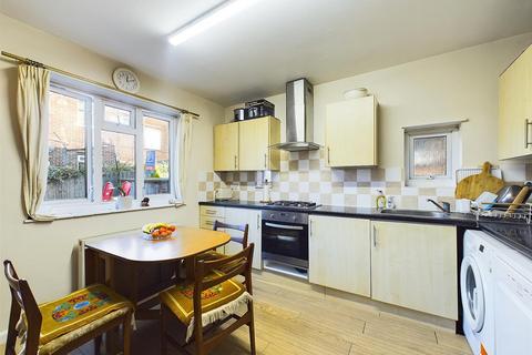 1 bedroom maisonette for sale, Southbourne Gardens, Ruislip HA4