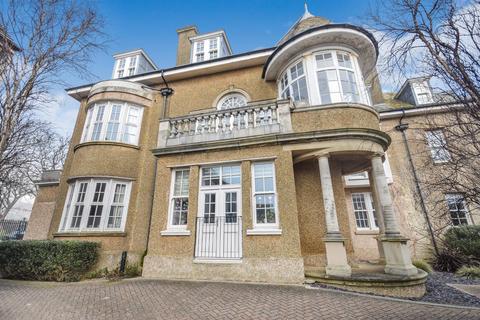 2 bedroom apartment for sale, Bristol Gardens, Brighton