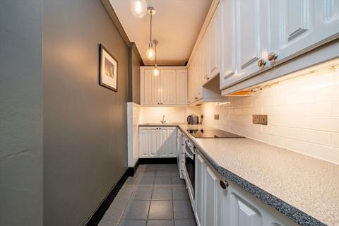 2 bedroom flat for sale, St. Georges Drive, London SW1V