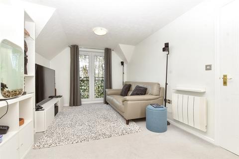 2 bedroom flat for sale, Pampisford Road, Purley, Surrey