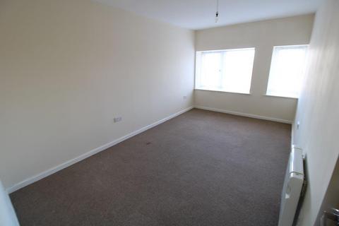 1 bedroom apartment to rent, High Street, Kingswinford