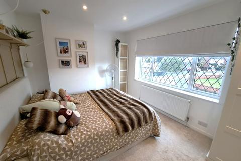 33 Blythe Avenue, Congleton, CW12 4LQ