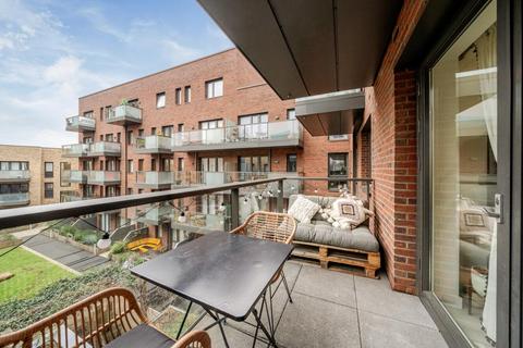 2 bedroom flat for sale, Cobden Walk, Peckham