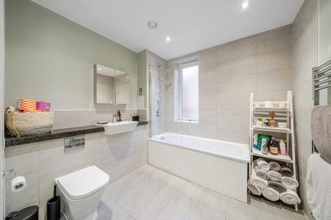 2 bedroom flat for sale, Cobden Walk, Peckham