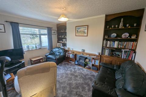 4 bedroom semi-detached bungalow for sale, Hawthorn Grove, Trowbridge