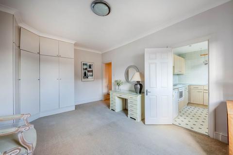 Studio for sale, Jubilee Place, Chelsea, SW3