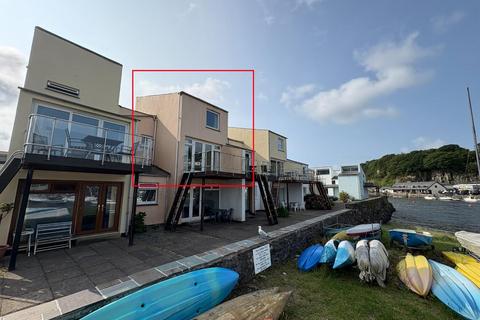 2 bedroom apartment for sale, South Snowdon Wharf, Porthmadog