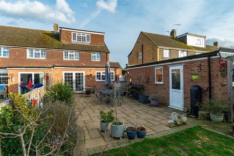 4 bedroom semi-detached house for sale, The Avenue, Greenacres, Aylesford