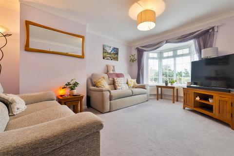 4 bedroom semi-detached house for sale, The Avenue, Greenacres, Aylesford